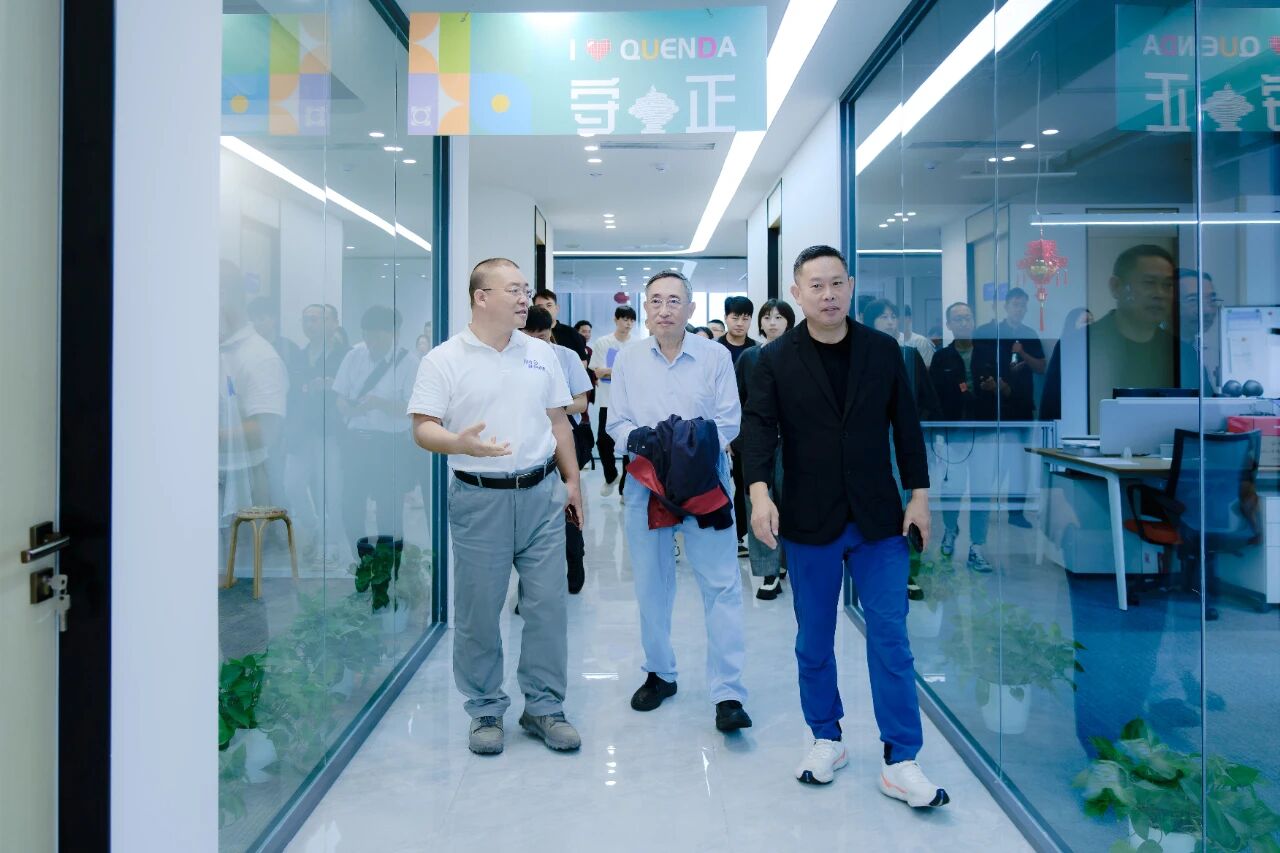 微信图片_2025-09-24_082204_339.jpg